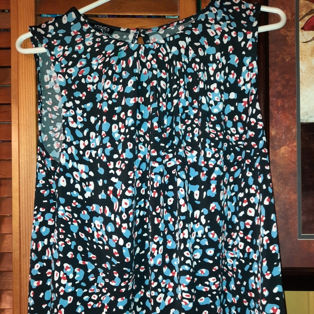 Nwot  Jones of New York top size medium